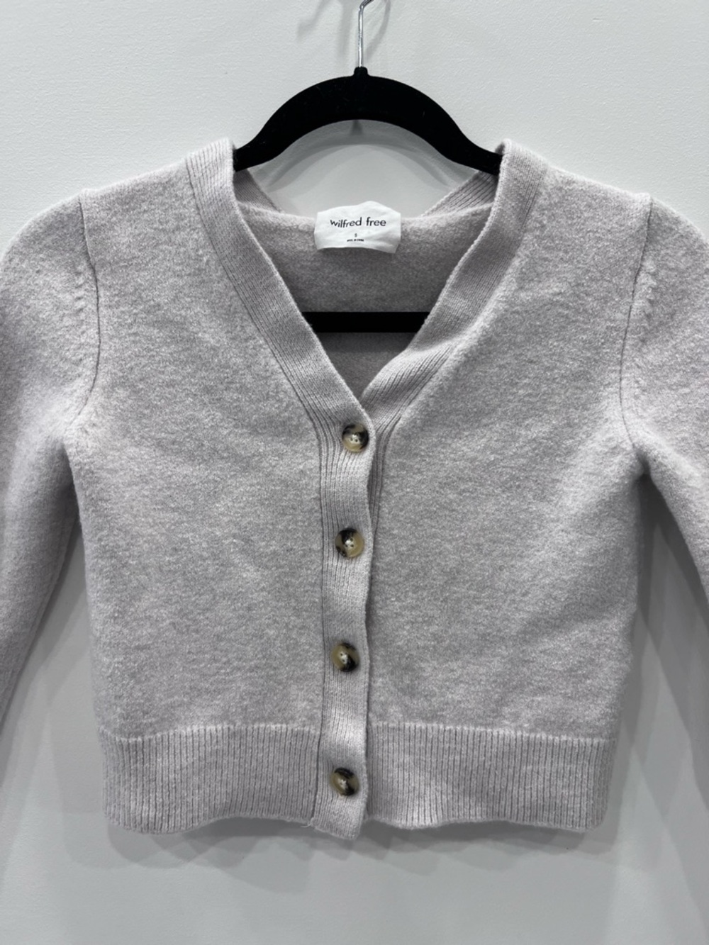 Wilfred Free Aritzia 100% Merino Wool Cardigan S Grey Cropped Button Knit - Picture 2 of 9
